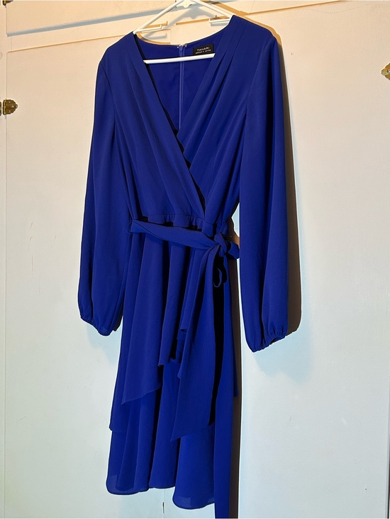 Tahari Dresses & Skirts - Tahari Cobalt Blue Wrap Dress with Long Sleeves